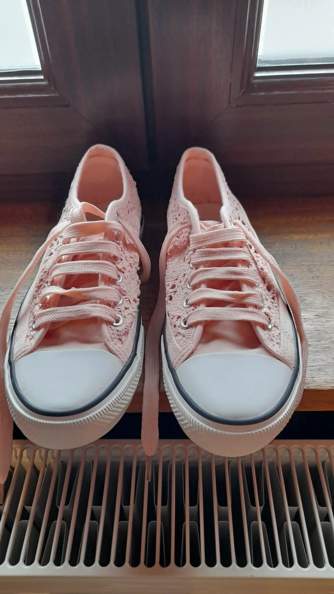 Canvas Sneakers Size 37 – photo 2